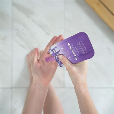 Pedi Moments Green Tea Detox | VOESH New York