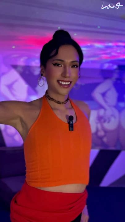 I Was Like Look At My Butt Then Splash Shemale Amateur Porn Feat Lavala By FapHouse XHamster