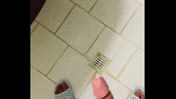 Bathroom Masterbation XVIDEOS