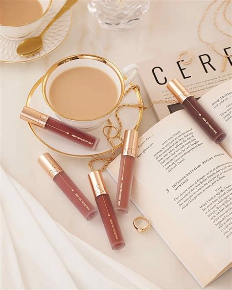 Son Kem Lì Hàn Quốc Mịn Mượt Romand Milk Tea Velvet Tint Ver 2 ThẾ