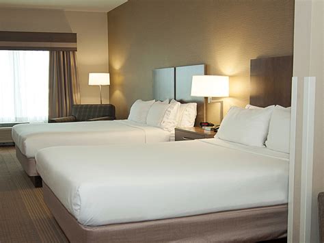 Holiday Inn Express & Suites Wichita Northeast - Wichita, KS Hotel