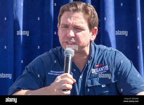 Ron Desantis Florida Hi Res Stock Photography And Images Alamy