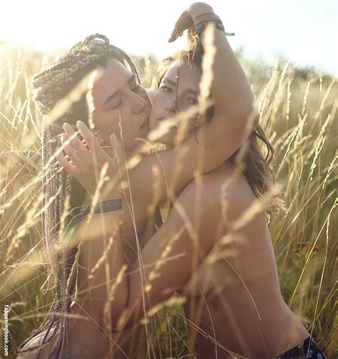 Ayşegül Akyüz aysegulakyuzz Nude OnlyFans Leaks Fappening FappeningBook