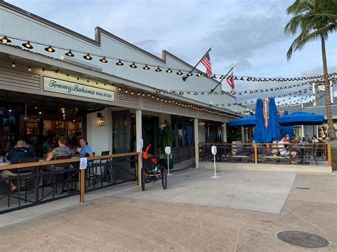 Tommy Bahama Marlin Bar In Lahaina Aya S Pumehana Aloha From Maui