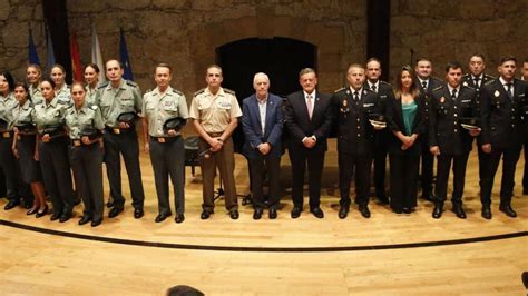 La comunidad gallega se rinde a la Policía Local y las mujeres guardias