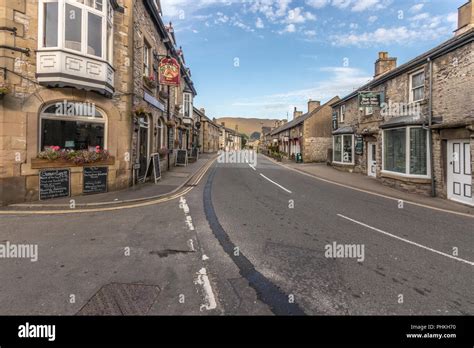 Castleton Peak District, Derbyshire United kingdom Stock Photo - Alamy