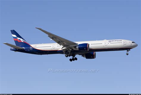 VQ BFO Aeroflot Russian Airlines Boeing 777 300ER Photo By 21 ArukaS