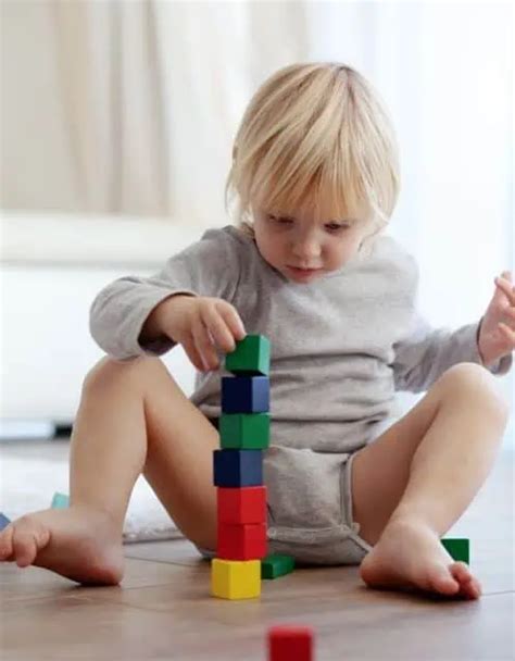 8 Fun Activities To Keep Toddlers Busy - Beans Mama