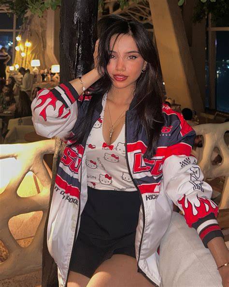 Muskan Karia (@muskankaria) • Instagram photos and videos