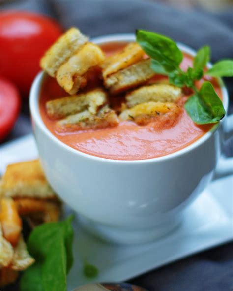 Creamy Tomato Basil Soup Southern Discourse