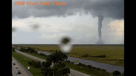 WATCH: Tornado touches down near Alligator Alley in Broward County