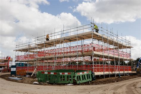 Investors are competing to buy house Peterborough for high returns 23