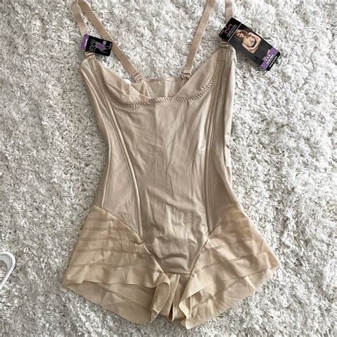 Maidenform Intimates Sleepwear Nwt Maidform Nude Shapewear See Images For Details On Style