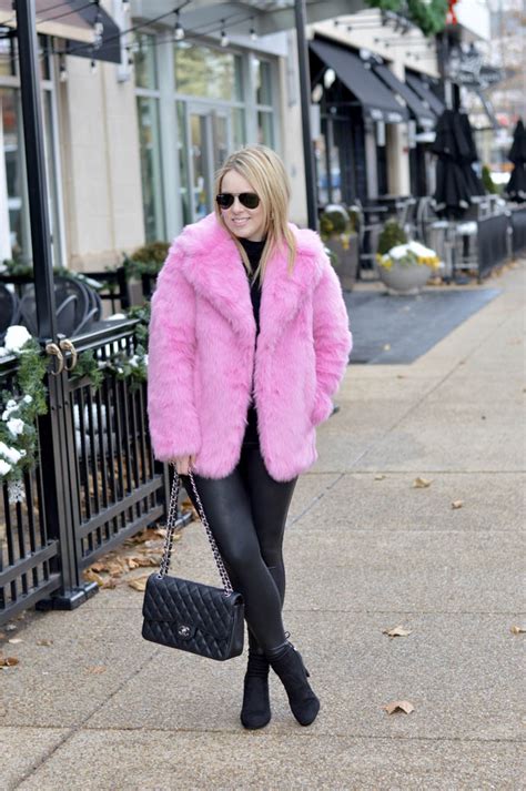 How To Style Pink Faux Fur Coat – Tradingbasis