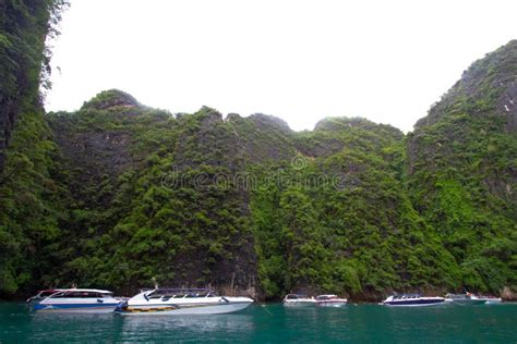 The Blue Lagoon in Thailand. Stock Image - Image of island, mountain: 93864013