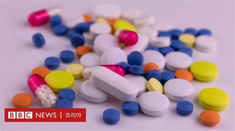 코로나19 치료제 화이자 코로나 알약 고위험군 사망률 89 낮춰 Bbc News 코리아