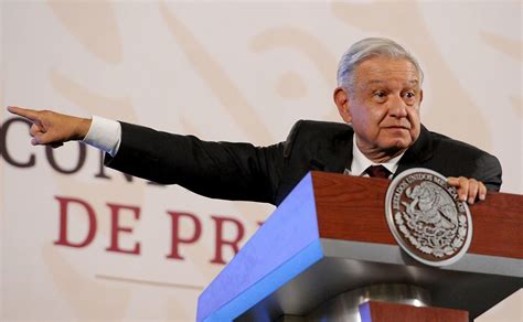 AMLO defiende a sus hijos por la acusación de corrupción