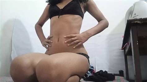 Indian Hot Bhabhi Ne Chut Me Fingering Krke Pani Nikala XHamster