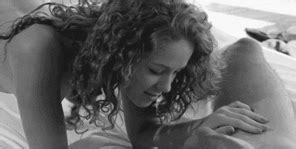 Frizzy Hair Porn Pic