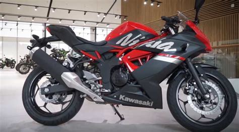 Warna Baru Kawasaki Ninja 250SL Harga Setara Sport 150cc Bersosial