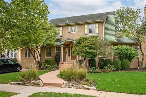 1026 N Kenilworth Ave Oak Park Il 60302 Mls 11247402 Redfin