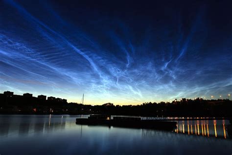 Understanding the Glow of Noctilucent Clouds