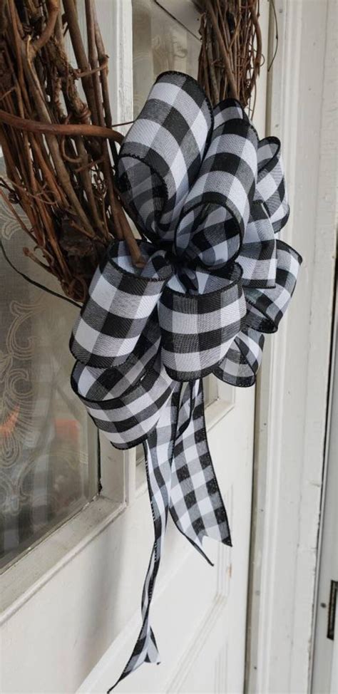 White And Black Buffalo Plaid Wreath Bow Thin Profile Bow Etsy