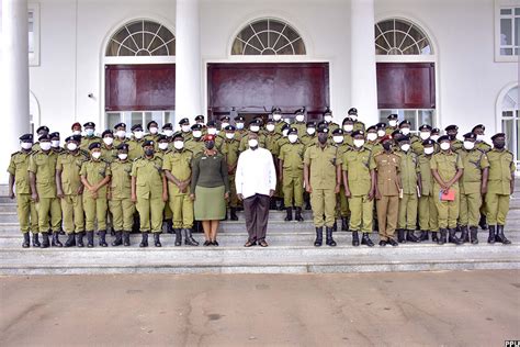 Museveni Makes Strong Appeal To Cid Officers New Vision Official