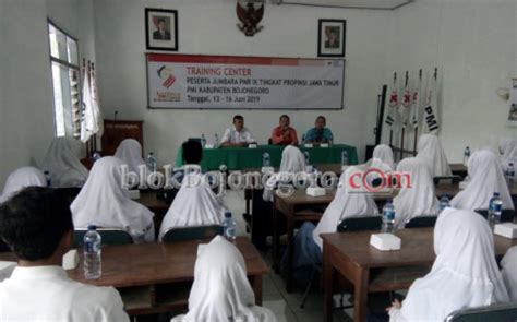 Training Center Siapkan Anggota Pmr Wakili Jumbara Jatim