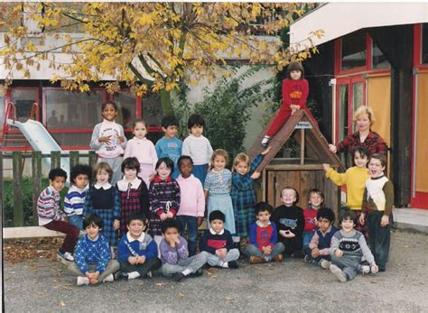 Photo De Classe Derni Re Section De Maternelle Suzanne Lacore