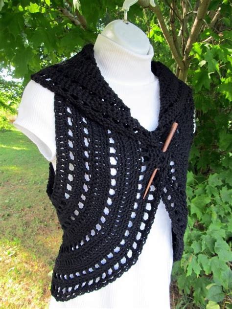 Crochet Ladies Circle Vest Or Shrug Pattern On Crochet Circle Vest Crochet