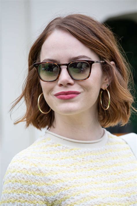 Dont Look Now But Emma Stone Has Gone Peroxide Blonde British Vogue