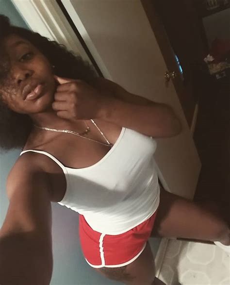 Instagram Honeys With Pierced Tits Shesfreaky