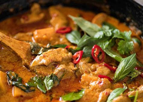 Thai Red Curry With Chicken Recipetin Eats