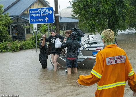 Lismore Floods Worst In 50 Years As Nsw Hit By Record Rain Daily Mail