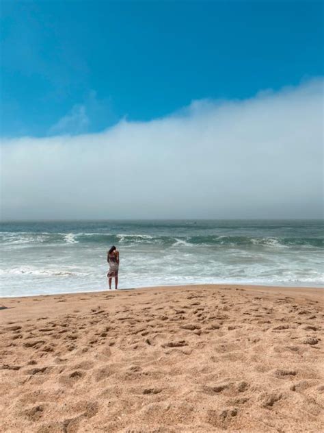 Is Nazaré Worth Visiting? Portugal's Beach Town with Big Waves ...