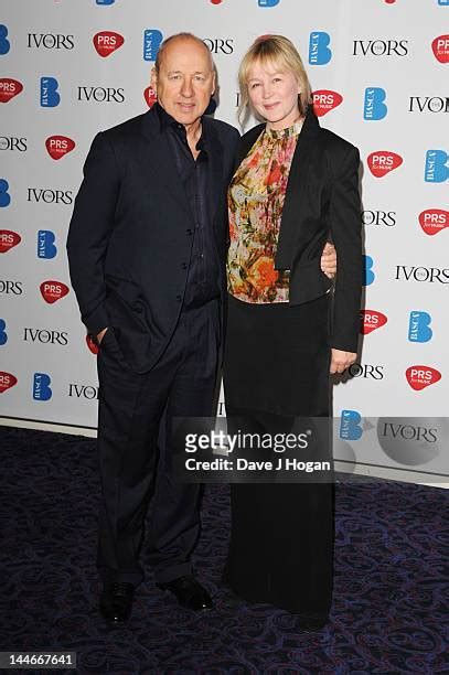 11 Mark Knopfler And His Wife Kitty Aldridge Stock Photos High Res