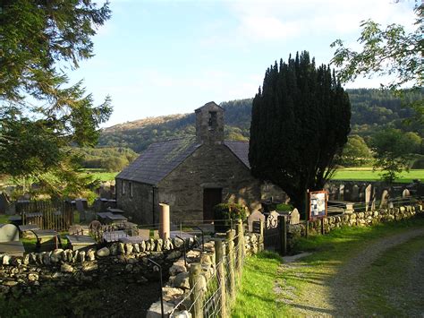 Snowdonia Walks: Capel Curig to Creigiau Gleision, a Circular Route ...