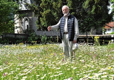 Ovb Heimatzeitungen Mesner Mit H Ndchen F R Bl Hende Landschaften