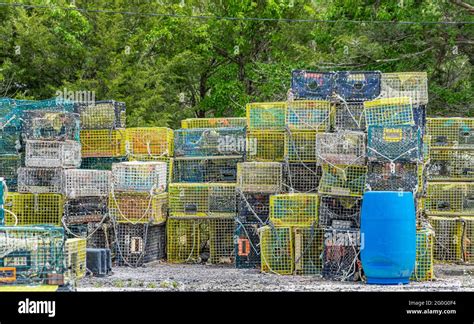 Wire Lobster Traps Hi Res Stock Photography And Images Alamy