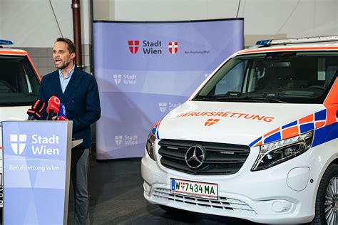 Voll Elektrisch F R Das Rettungswesen Mercedes Benz Einsatzfahrzeuge