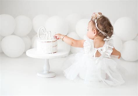 17+ *Gorgeous* First Birthday Photos (You'll Cherish Forever)