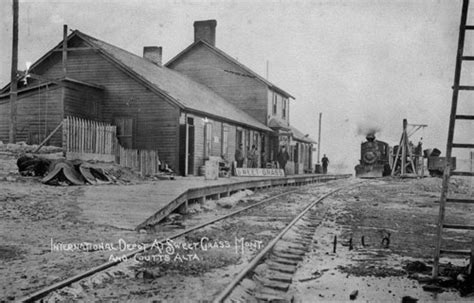 Railway stations in Coutts Alberta