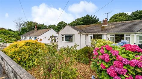 Moresk Close Truro Tr1 3 Bed Bungalow For Sale £305 000