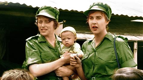 Vietnam nurses tell their stories | Starts at 60