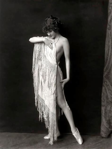 Ziegfeld Girls Nude Semi Nude Alfred Cheney Johnston Vintage