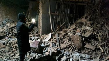 Sube el número de muertos tras sismo en China el más letal en 9 años