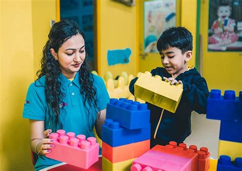 Mother Toddler Programme In Best Play School Makoons