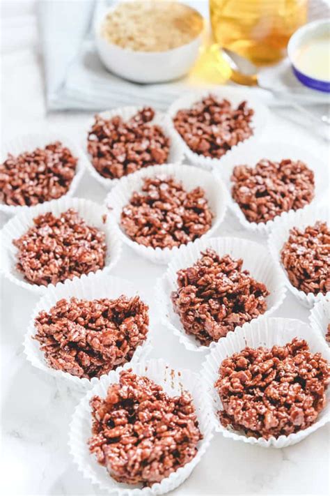 How To Make Rice Crispy Cakes Video At Gail Roberts Blog