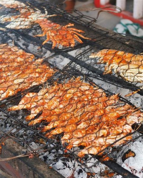 Traditioneller Fischmarkt Und Kecak Feuertanz Bei Sonnenuntergang